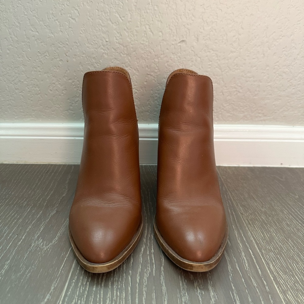 Steve Madden leather Ankle Booties
